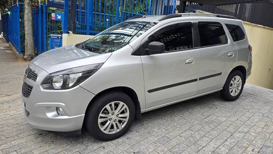 CHEVROLET SPIN 1.8 LT 8V FLEX 4P MANUAL CHEVROLET SPIN 1.8 LT 8V FLEX 4P MANUAL